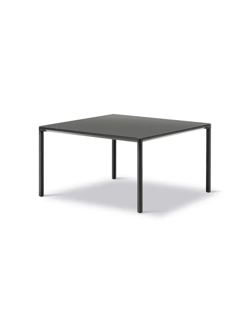 Fredericia Furniture Sofaborde<Piloti Bord, sort laminat fra