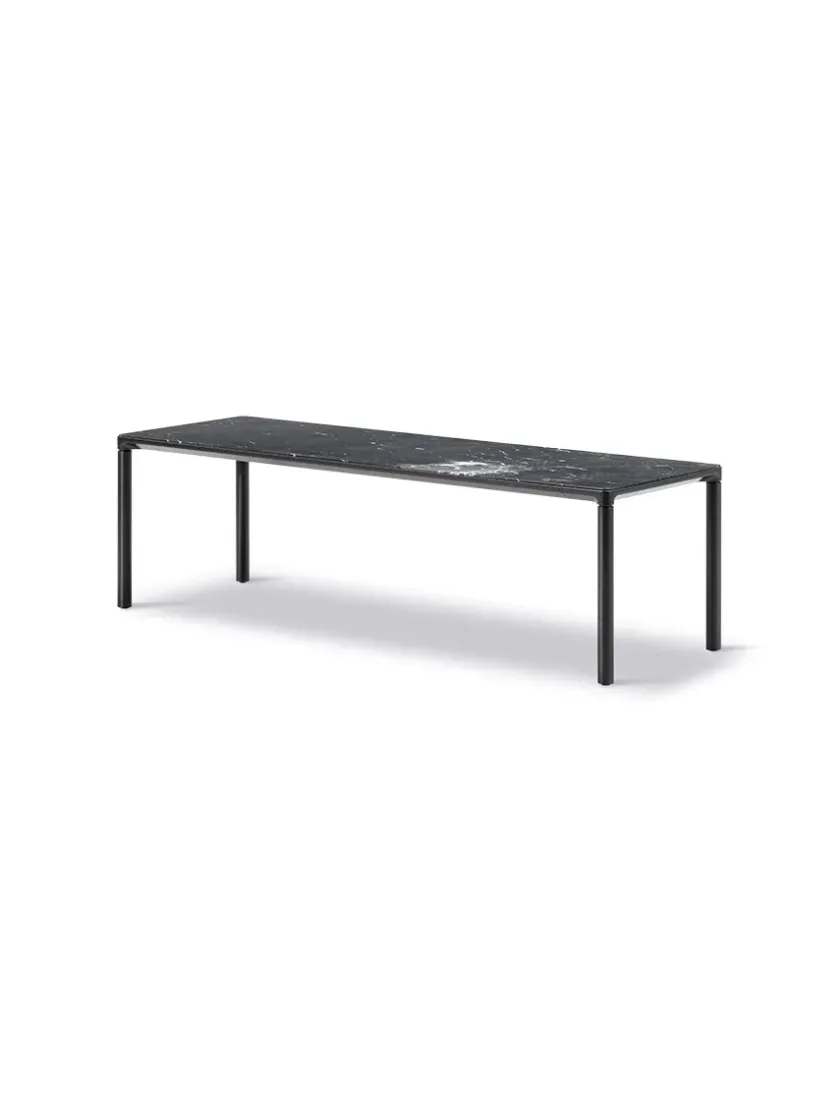 Fredericia Furniture Sofaborde<Piloti Bord, sort marquina fra