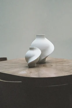 Louise Roe Gaver Til Hende|Vaser<Pirout Vase 02, ceramic fra