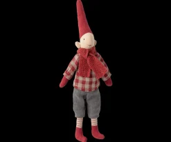 Maileg Nisser<Pixy size 1 nissedreng med rødternet skjorte og magnet i hænder og fod fra 2025