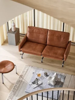 Fritz Hansen Sofaer<PK31/2 2 pers. Sofa af Poul Kjærholm