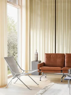 Fritz Hansen Sofaer<PK31/2 2 pers. Sofa af Poul Kjærholm