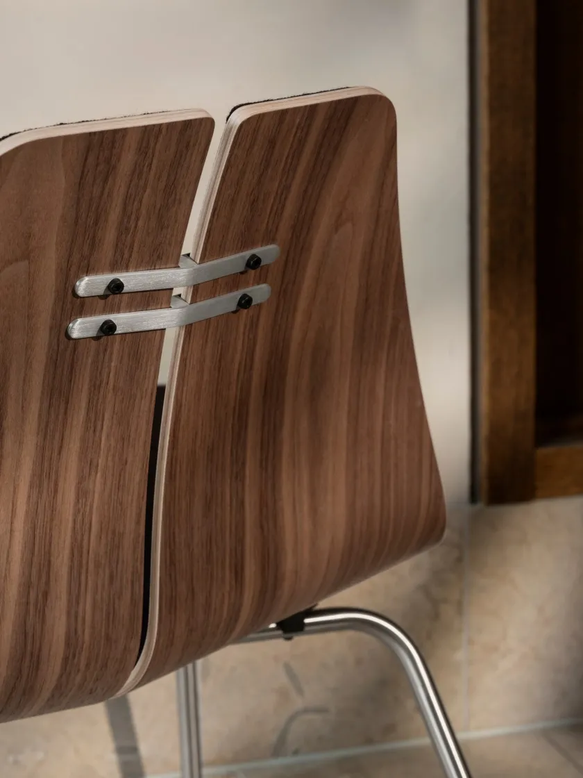 Fritz Hansen Lænestole<PK23 forsidepolstret, Oak af Poul Kjærholm