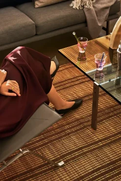 Fritz Hansen Sofaborde<PK65 Glasbord af Poul Kjærholm