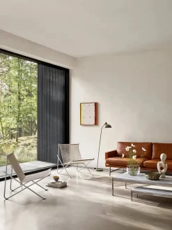 Fritz Hansen Loungestole|Lænestole<PK4 Loungestol i natur, sort stel af Poul Kjærholm