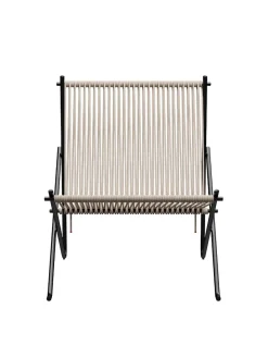 Fritz Hansen Loungestole|Lænestole<PK4 Loungestol i natur, sort stel af Poul Kjærholm