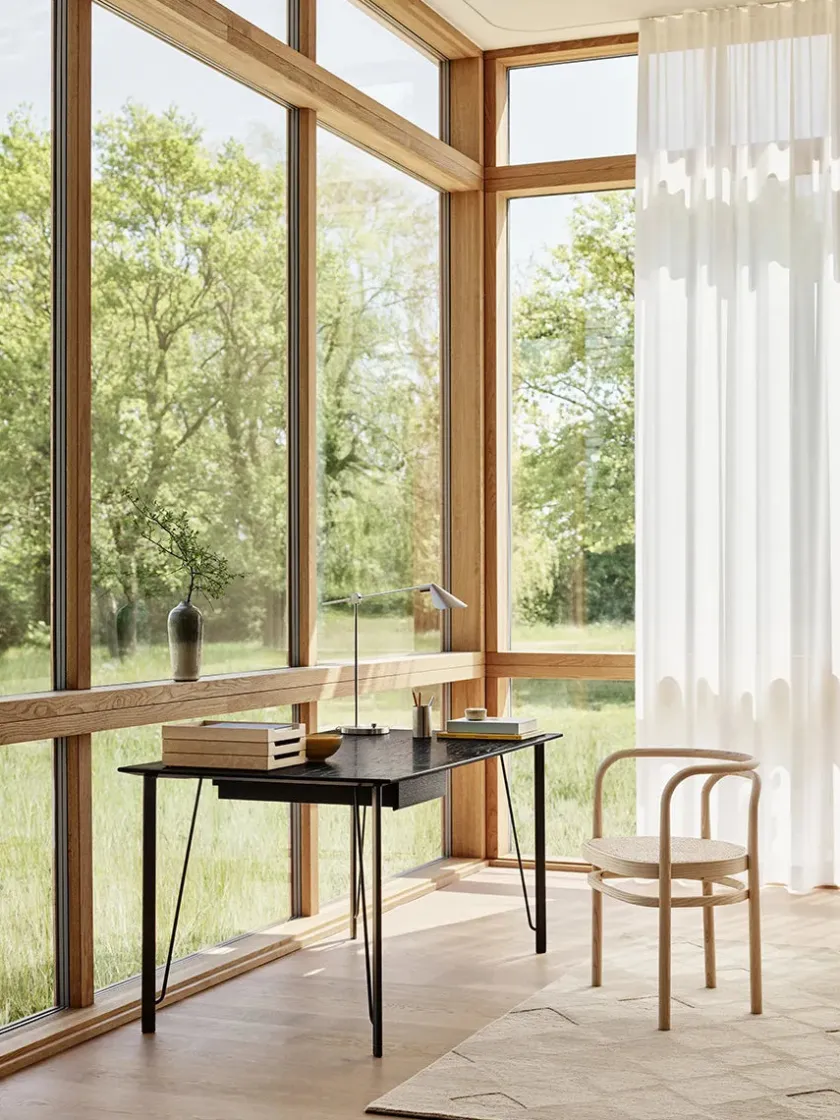 Fritz Hansen Spisebordsstole<PK15 Stol, sortfarvet ask af Poul Kjærholm