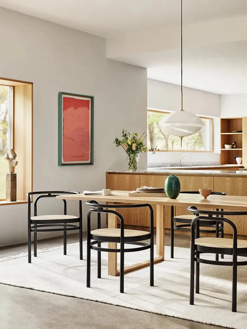 Fritz Hansen Spisebordsstole<PK15 Stol, sortfarvet ask af Poul Kjærholm