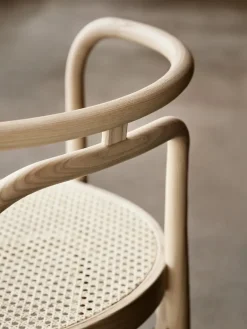 Fritz Hansen Spisebordsstole<PK15 Stol, sortfarvet ask af Poul Kjærholm