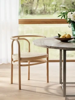 Fritz Hansen Spisebordsstole<PK15 Stol, sortfarvet ask af Poul Kjærholm