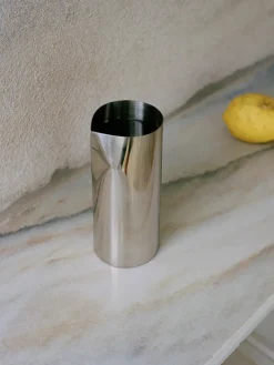 New Works Kander|Service<Pleat Pitcher fra