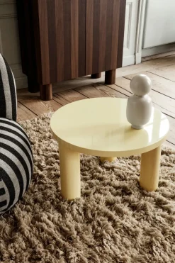 Ferm Living Sofaborde<Post Coffee Table, lemonade fra