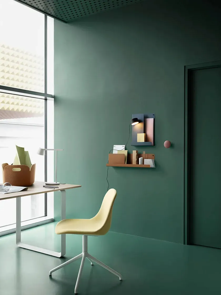 Muuto Væglamper|Spots<Post Wall Lamp fra