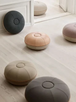 Fritz Hansen Puffer<Pouf, large fra