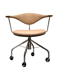 PP Møbler Kontorstole<PP502 Kontordrejestol af Hans J. Wegner