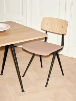 HAY Spiseborde<Pyramid 02 bord fra