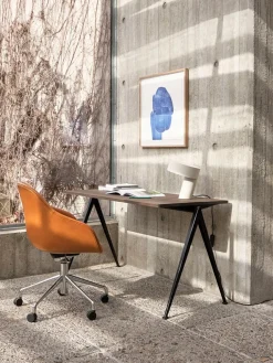 HAY Skriveborde<Pyramid 01 Bord fra