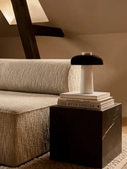 Audo Copenhagen Spots<Reverse Table Lamp, carrara black fra