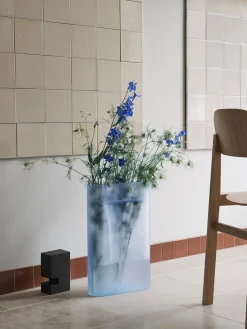 Muuto Vaser<Ridge Vase, white frosted glass fra