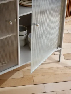 Montana Vitrineskabe<Ripple II Vitrineskab, inkl. ben fra