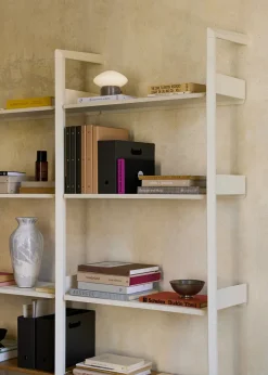 &Tradition Reolsystemer<Rombe, Configuration K fra