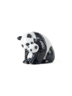Royal Copenhagen Figurer<Figurine Panda, spisende 18 cm