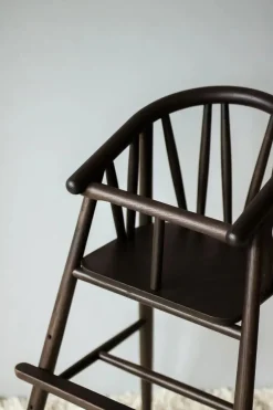 Børn Oaklings Gaver|Gaver Til Børn<Saga Højstol, røget eg fra