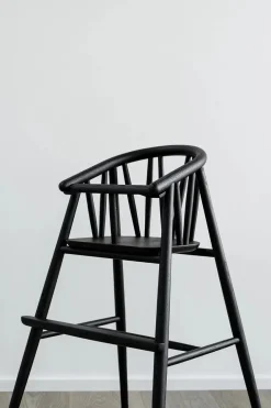 Børn Oaklings Gaver|Gaver Til Børn<Saga Højstol, sortlakeret eg fra