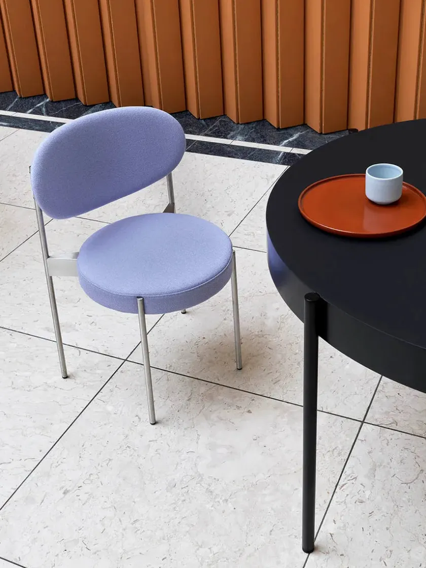 Verpan Spiseborde<Serie 430 bord, sort af Verner Panton