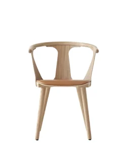 &Tradition Spisebordsstole<SK2 In Between spisebordsstol m. polstret sæde fra