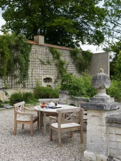 Fritz Hansen Haveborde<Skagerak Drachmann Bord Ø126 cm fra