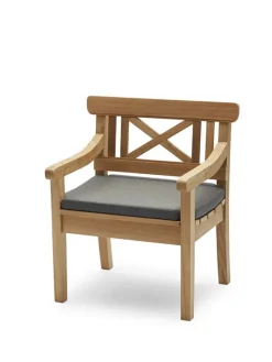 Fritz Hansen Havehynder<Skagerak Hynde til Drachmann Stol fra