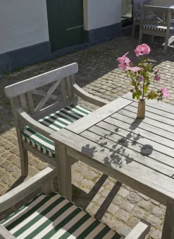 Fritz Hansen Havehynder<Skagerak Hynde til Drachmann Stol fra