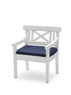 Fritz Hansen Havehynder<Skagerak Hynde til Drachmann Stol fra