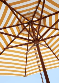 Fritz Hansen Parasoller<Skagerak Messina Parasol Ø270, Golden Yellow Stripes fra