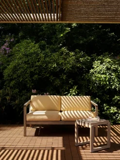 Fritz Hansen Udendørs Loungemøbler<Skagerak Virkelyst 2 pers. Sofa, Honey Yellow fra