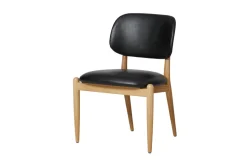 Stellar Works Lænestole<Slow side chair fra i egetræ med sort læder