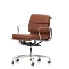Vitra Kontorstole<Soft Pad Chair EA 217 Kontorstol, cognac læder/krom stel fra