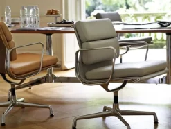 Vitra Kontorstole<Soft Pad Chair EA 217 Kontorstol, cognac læder/krom stel fra