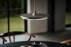 Le Klint Pendler|Spots<Soleil pendel small, røget eg, plast skærm fra