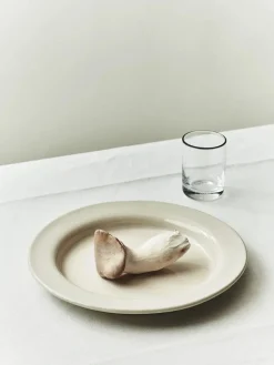 Louise Roe Service<S.R. Dinner Plate fra