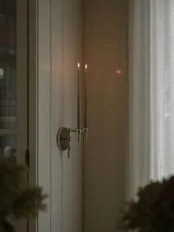 STOFF Nagel Gaver Til Ham|Lysestager<STOFF Vægophæng, sort fra