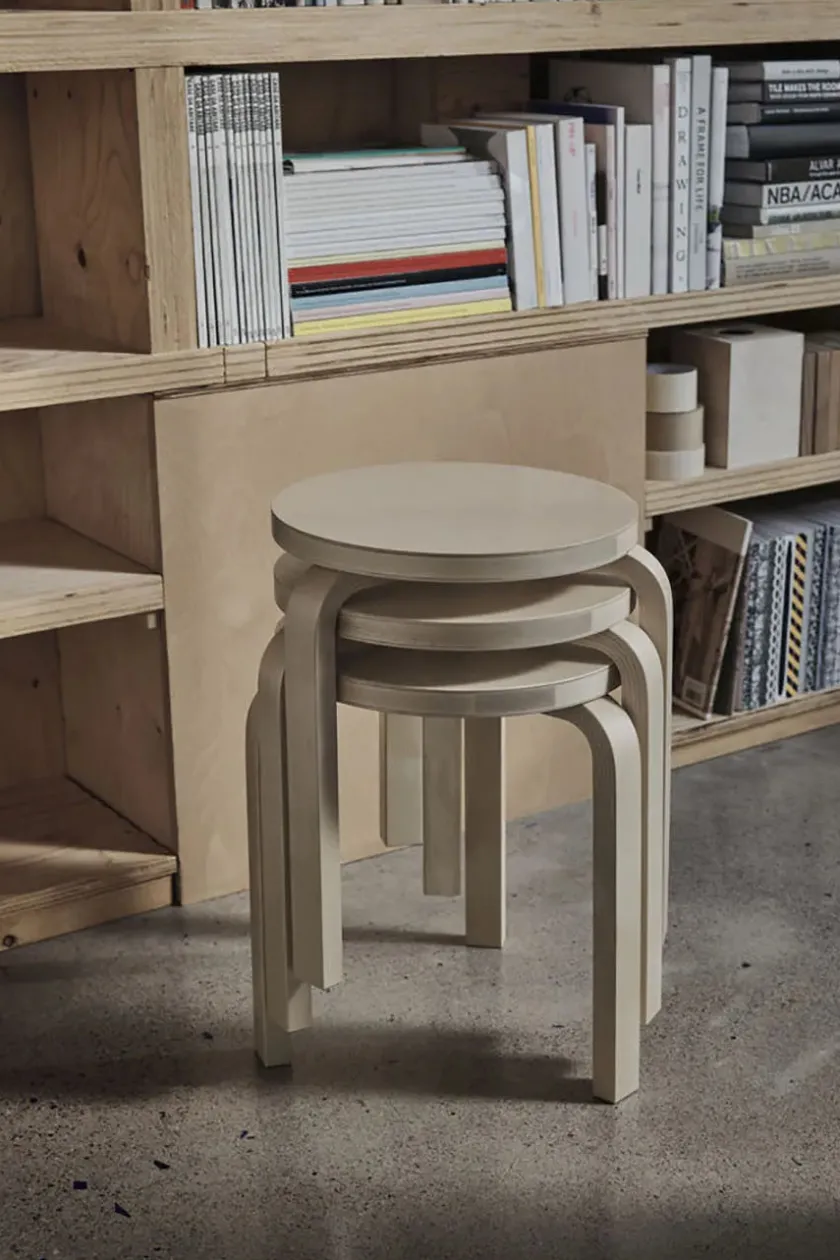 Artek Skamler<Stool E60, sortlakeret fra