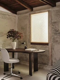 Ferm Living Skriveborde<Tarn Desk fra