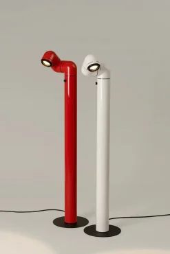 Santa & Cole Gulvlamper|Spots<Tatu Alta Gulvlampe, pure red fra Santa and Cole