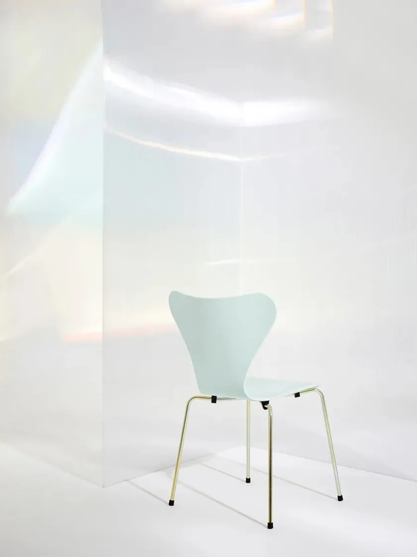 Fritz Hansen Spisebordsstole<70th Anniversary Edition 3107 Spisebordsstol, 7:14 AM Green af Arne Jacobsen