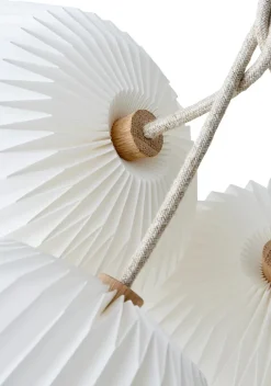 Le Klint Spots|Pendler<The Bouquet Pendel, medium fra