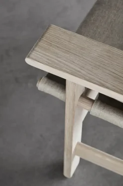 Fredericia Furniture Loungestole|Lænestole<The Canvas Chair, sæbebehandlet eg natur canvas af Børge Mogensen