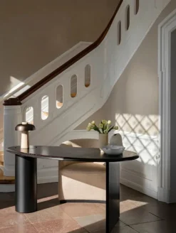 Audo Copenhagen Skriveborde<The Eclipse Desk fra