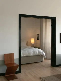 Louise Roe Spots<The Eight Over Eight Lamp Small, white marble fra